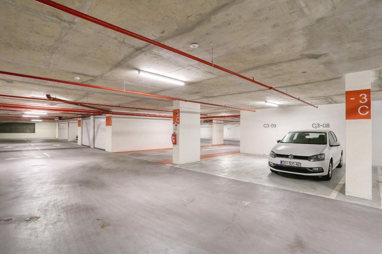 Apartments Luna With Free Parking Задар Экстерьер фото